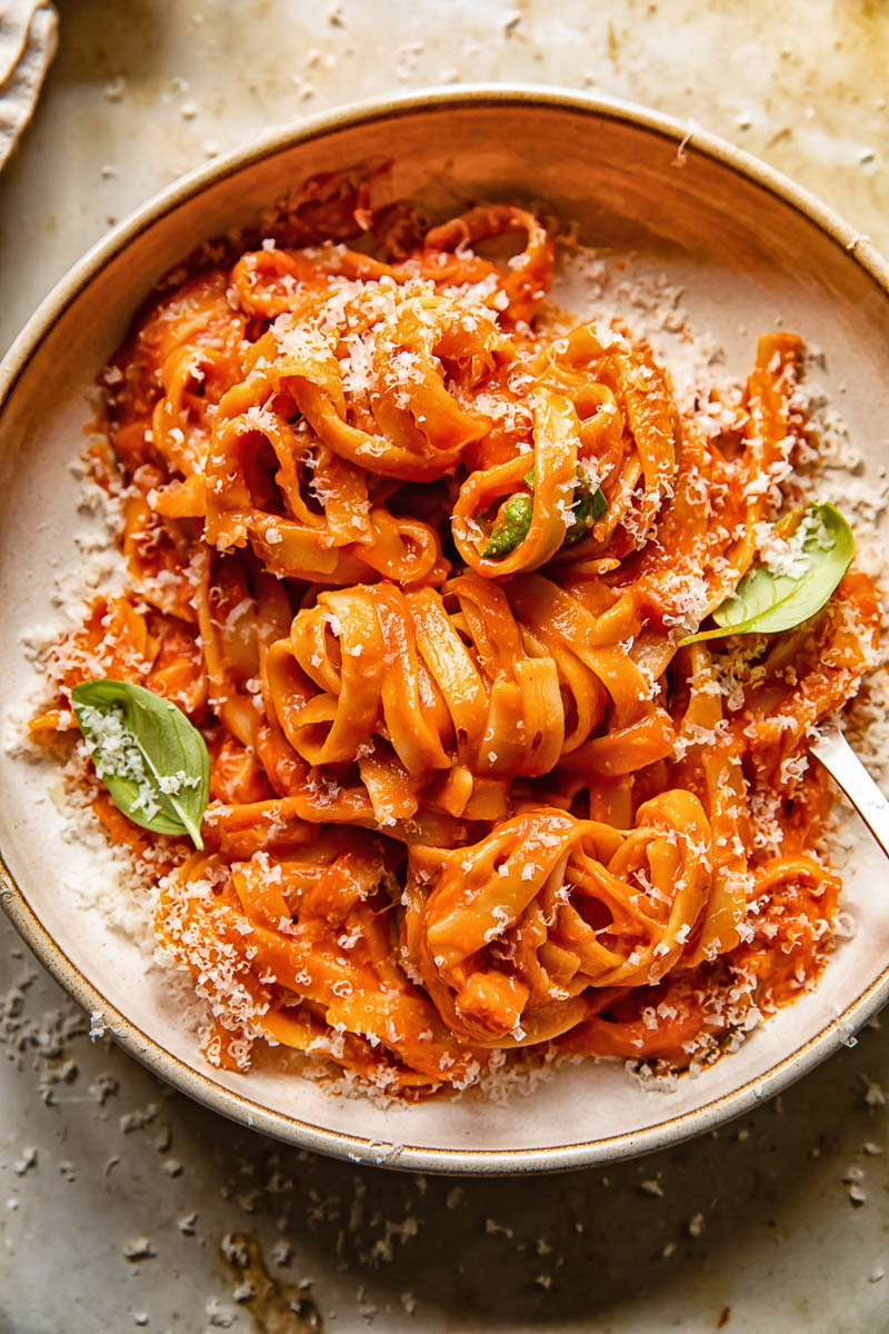 plate with tagliatelle in red sauce