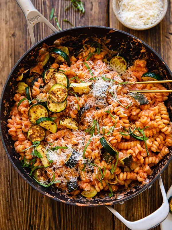 Top down of a pan of pasta