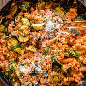 Top down of a pan of pasta