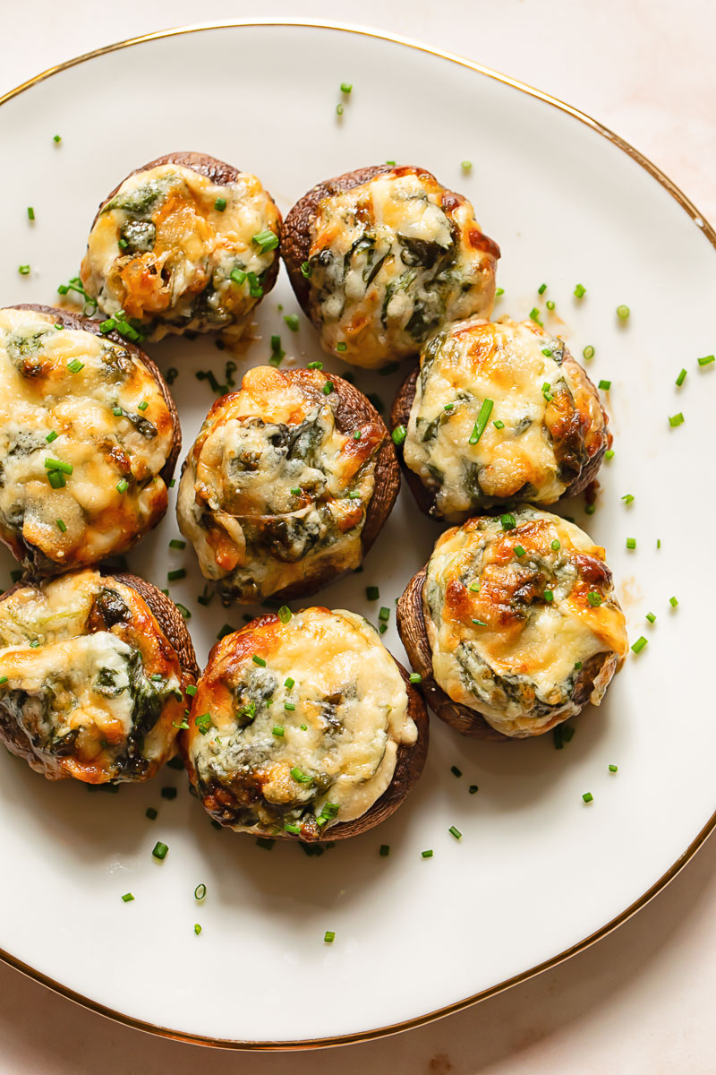 Cheesy Spinach Dip Stuffed Mushrooms