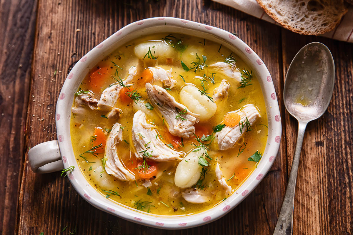Herby Chicken Gnocchi Soup - Vikalinka